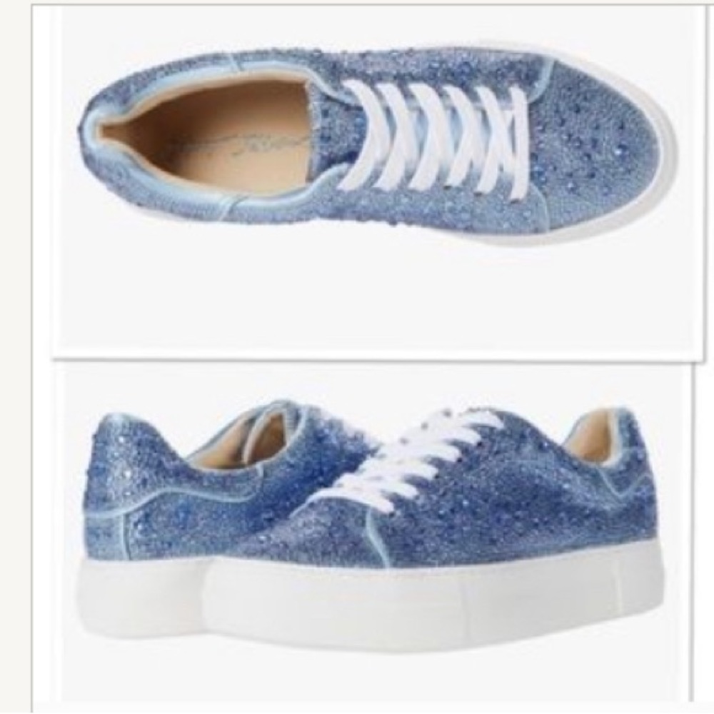 Betsey Johnson- blue- size 7- new - has *itty bitty defect*